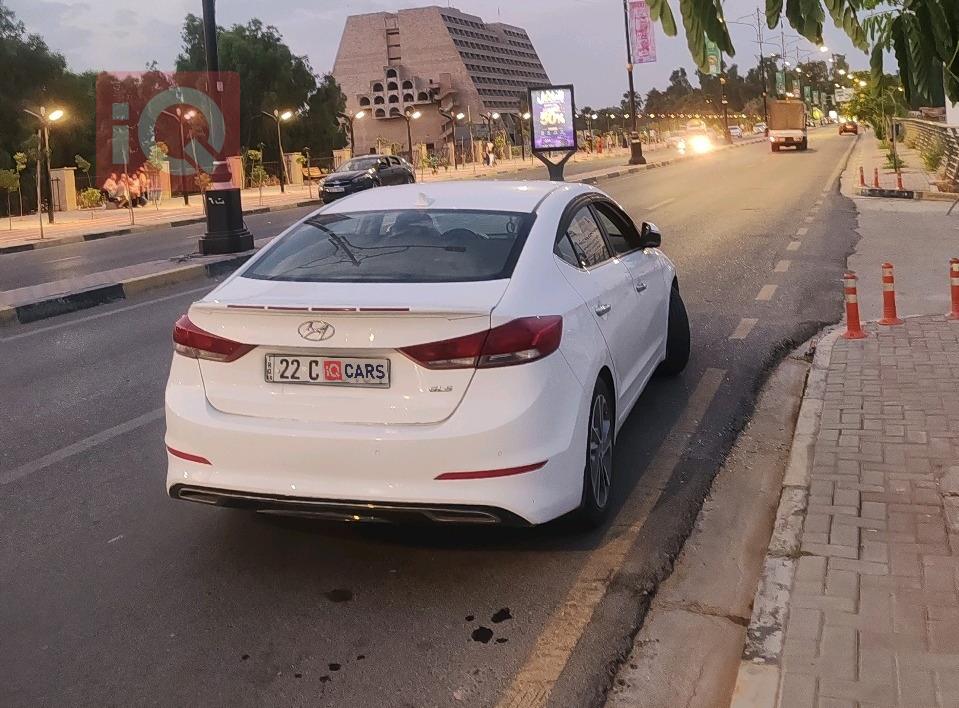 هيونداي النترا